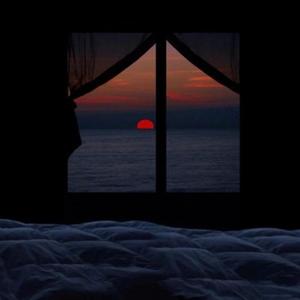 日本美女祼装的视频
